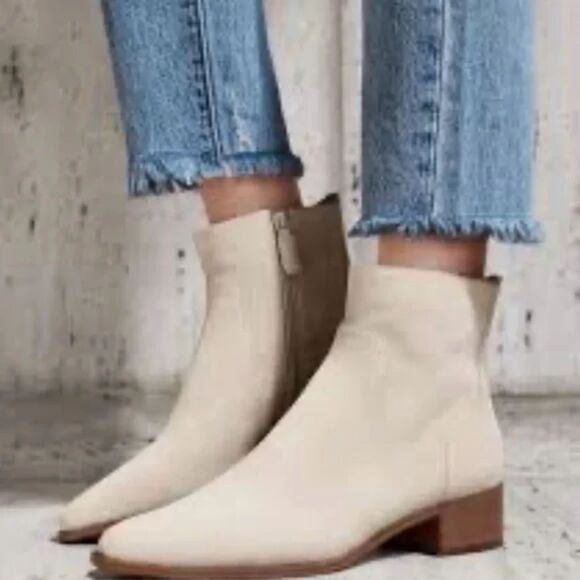 Cole Haan Beige Suede Ankle Boots – Pointed Toe, Size 8 B, NWT - Picture 1 of 8